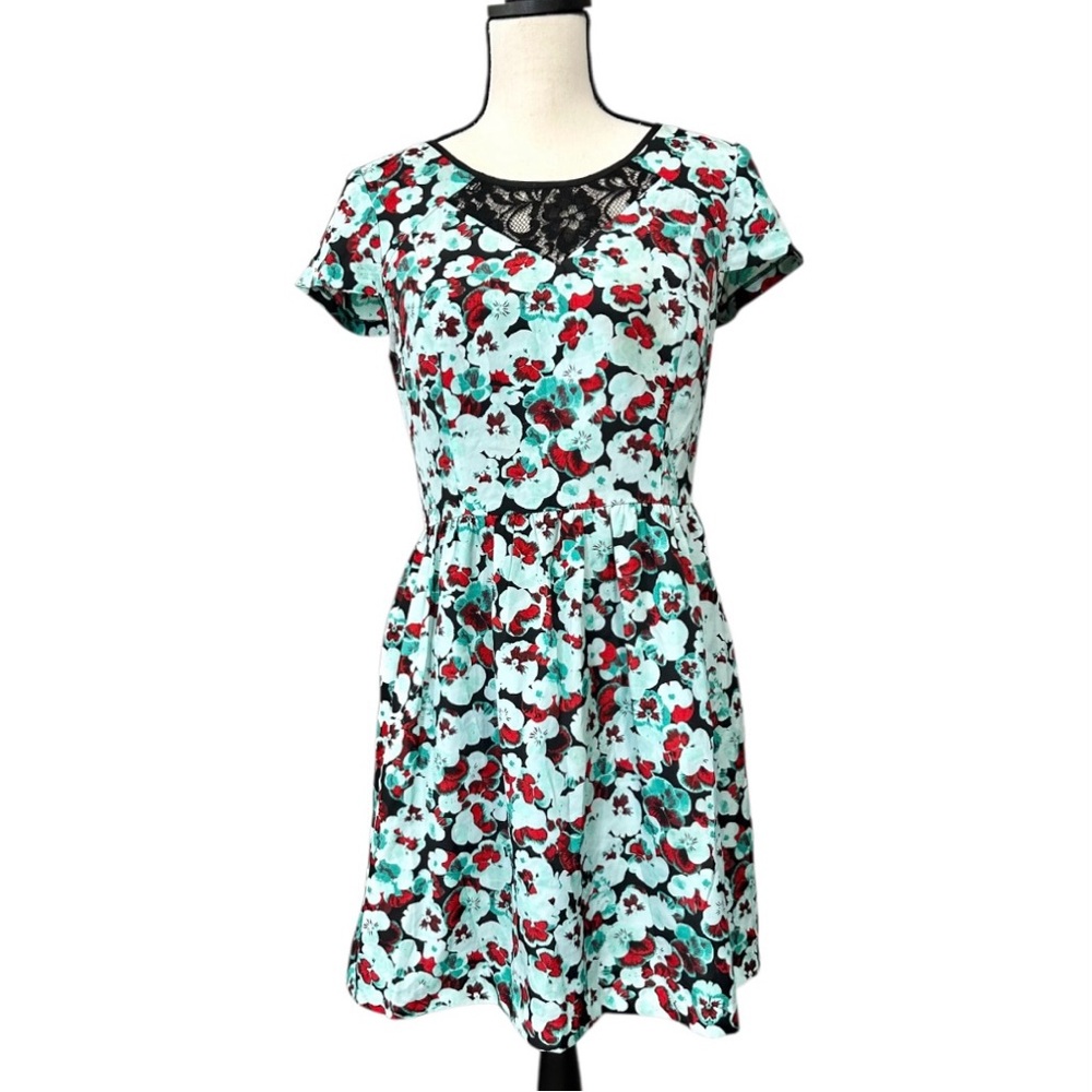 🩵Kensie Floral Print Midi Dress